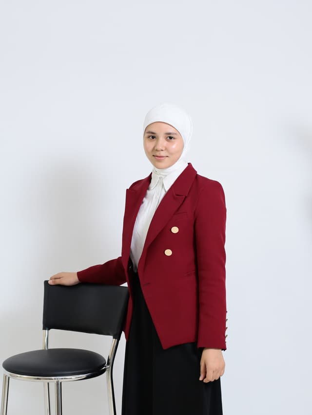 Profile photo of Oydin-oy Suvonqulova